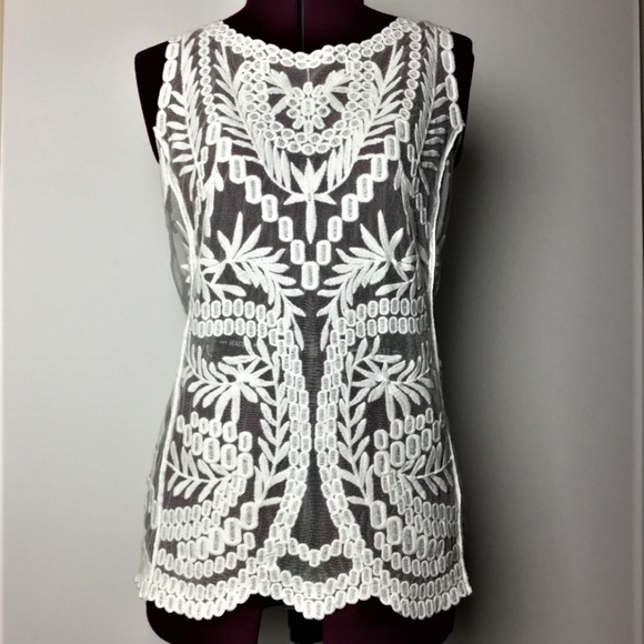 Laundry By Shelli Segal Tops - Laundry by Shelli Segal Lace Embroidered Tank